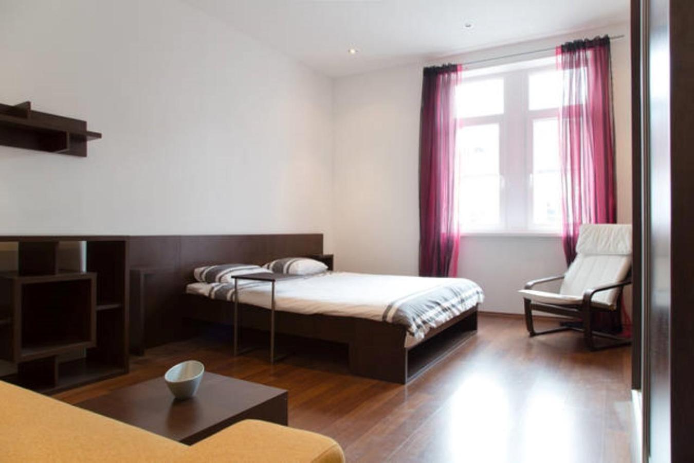Romantic Central Flat براتسيلافا المظهر الخارجي الصورة