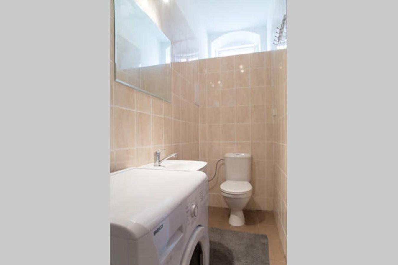 Romantic Central Flat براتسيلافا المظهر الخارجي الصورة